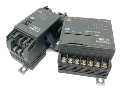 USED KEYENCE PLC I/O MODULE W/ EXPANSION MODULE