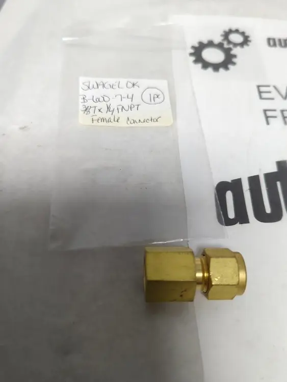 New | in-Stock SWAGELOK B-600-7-4 Valves/Fittings Ohio US | Surplus Asset Holdings #1245145