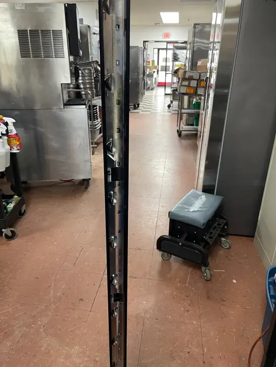 New | in-Stock GE New GE-LT306041EDL-SB Left LED Light Bar for Refrigerated Merchandiser Displays Chiller & Refrigeration Parts Illinois US | Falcon Restaurant Supply #1375783
