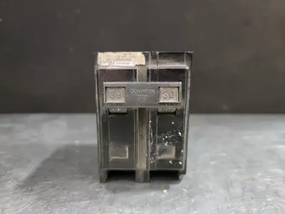 30 Amp, 2 Pole, 120/240 Volts Circuit Breaker