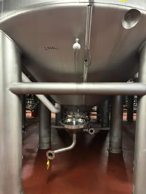 USED 2008 MUELLER 16,600 GALLON