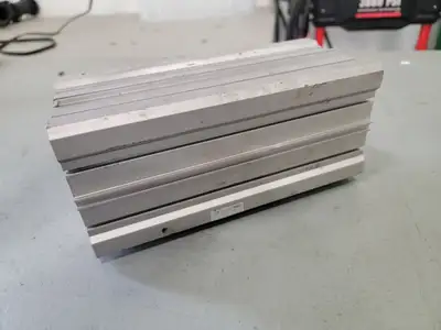 USED SMC NCDQ2A80-140-DU