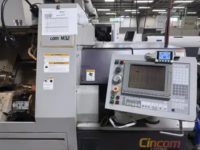 USED 2004 CITIZEN M32 III