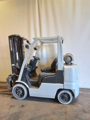 USED 2016 NISSAN MCUG1F2F30LV