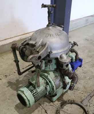 Alfa-Laval MAB 104B-24 oil purifier, SS.