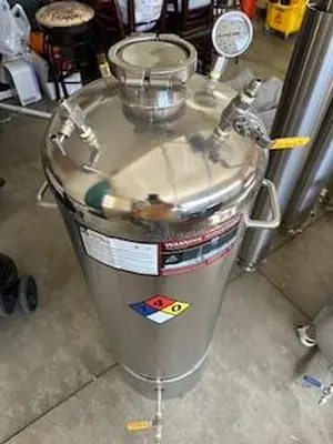 [Brand New, Never Used] Bhogart Sauce Extractor - Vacuum Pump and Honey Pots Included
