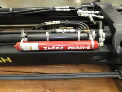 Hyster E80XN Forklift Mast Class IV 2 Stage 4 Lever 144.7" Lift 7000lb