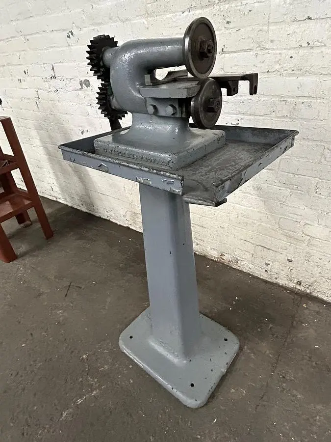 C Williams Hand Operated Floor Model Metal Working Slitter Providence R.I.