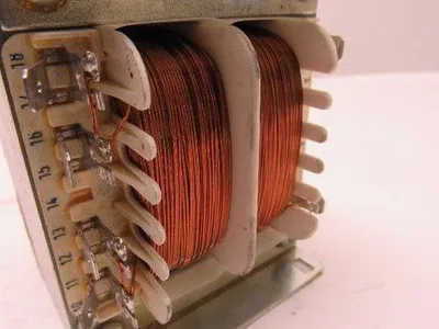 Dantrafo A/S DT 12680-1 430-4055 31171 Rev.02 00/47 PRI 2-8 480V Transformer