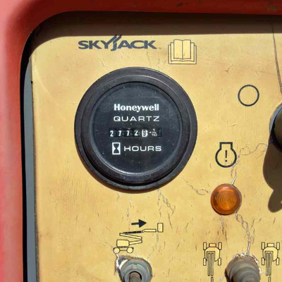 USED 2015 Skyjack SJ63AJ