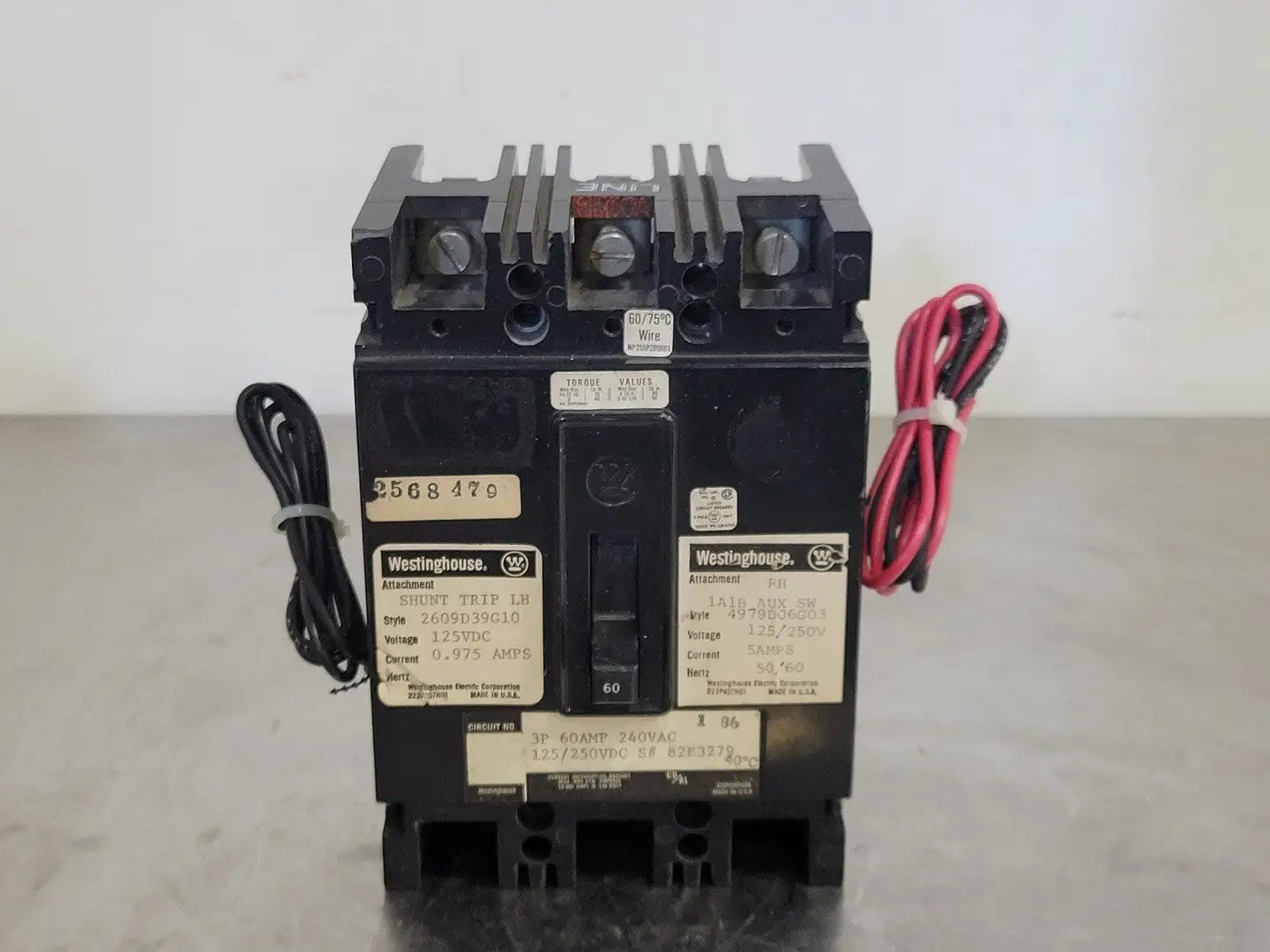 60 Amp, 3 Pole, 240 volts Circuit Breaker w/ Shunt Trip Aux. Switch