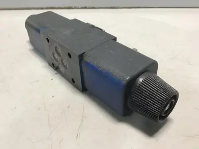 USED VICKERS DG4V-3-6C-M-U-H-9-40