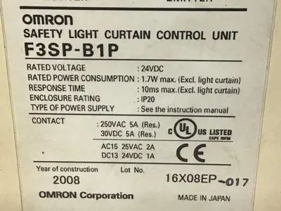 USED OMRON F3SP-B1P
