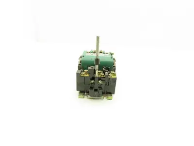 Furnas 14DF32AX9 NEMA Size 1 Motor Starter 30A 575VAC 10Hp