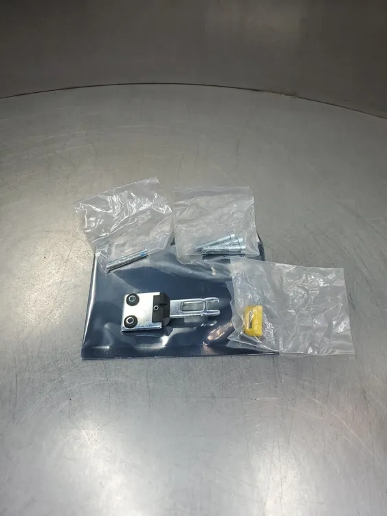 Used Schmersal _UNKNOWN_ Switch Parts South Carolina US | Palmetto Automation #1162210