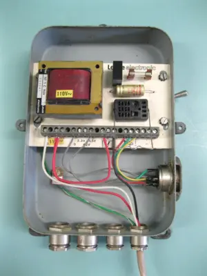 USED Leuze Electronics NT 1 C 110V