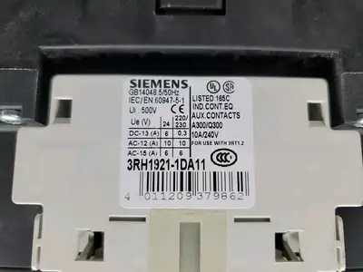 Siemens 3RT10541LA06 SIRIUS Contactor w/3RT19262EC21 Auxiliary Contact. 1D63