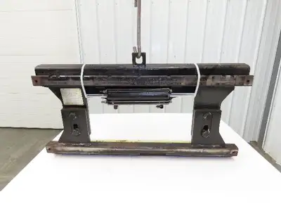 Hyster E50XM-33 Forklift Carriage Side Shifter 38.5" Width 5500lbs Class 2