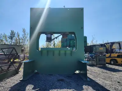 800 Ton Capacity Custom Press
