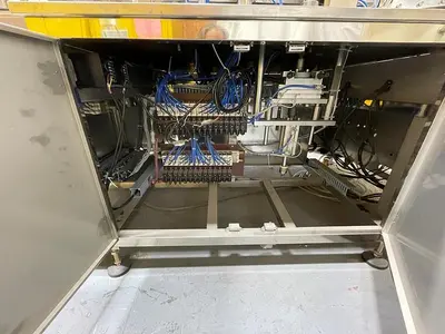 Filling Line, Bottles, Nail Polish, Filler, Brush and Cap Applicators, #5532789