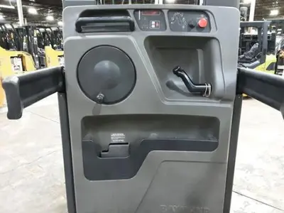 USED 2020 RAYMOND 550-OPC30TT