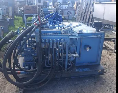 Press, Platen, Hydraulic, 300-Ton, 36” x 26” surface, 3000 PSI #S745387