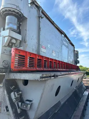 PACIFIC 300G20 Hydraulic Shear | Lion Machinery (2)