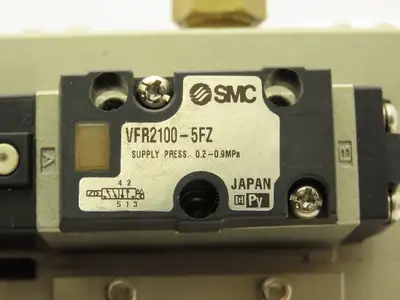 SMC VFR2100-5FZ Pneumatic Air Directional Control Spool Valve Manifold 24VDC