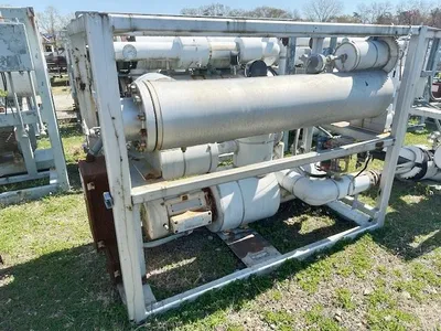 INDUSTRIAL ENGINEERING EQUIPMENT 4 kW Oil Temperature Control Unit (Sterlco Type) | Perry Equipment (4)