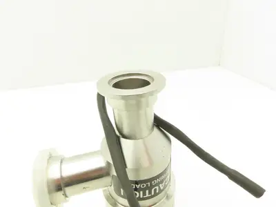 MDC KAV-100-P-02 Pneumatic Angle Solenoid Valve High Vacuum 1" Connection