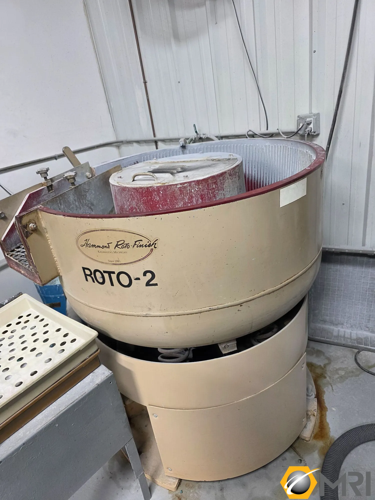 Roto-Finish -2-ER-1011 Vibrator Finishing Machine