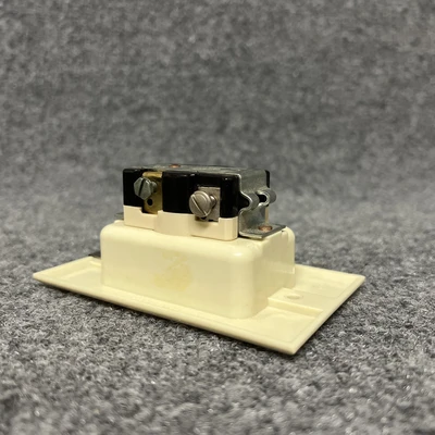 New | in-Stock Eagle Electric 775-BOX Electrical Fittings California US | Davliegogo LLC #1708451