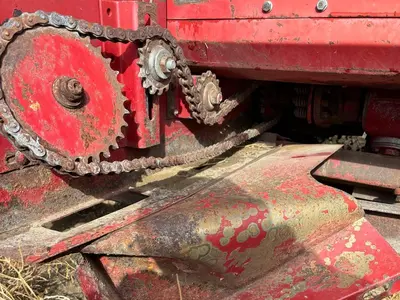 USED CASE IH 1083