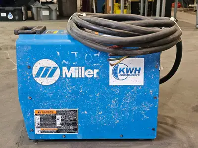 Used MILLER XMT 304 CC/CV Mig Welders British Columbia CA | Lenmark #1486871