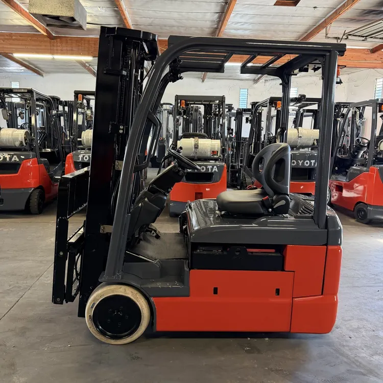 Used 2021 TOYOTA 8FBE20U 3-Wheel Sit down Electric Counterbalance Forklifts California US | California Material Handling #775497