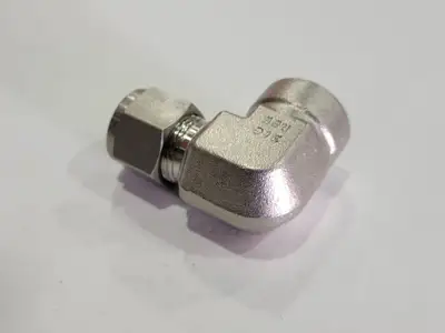 USED SWAGELOK 316-REE
