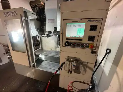 2008 MILLTRONICS RW20 Vertical Machining Centers | Toolquip, Inc. (1)