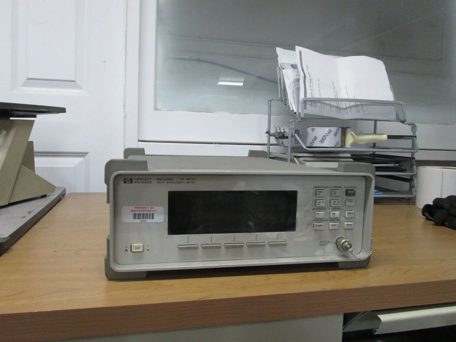 USED HEWLETT-PACKARD 86120B
