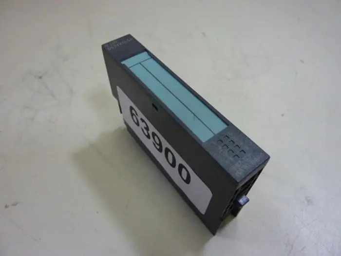 Used SIEMENS 6ES7 132-4BF00-0AA0 Circuit Boards Michigan US | Ideal Machinery #578310