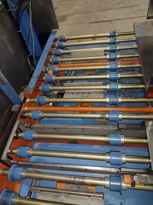 USED EXTRUDE HONE STR-1