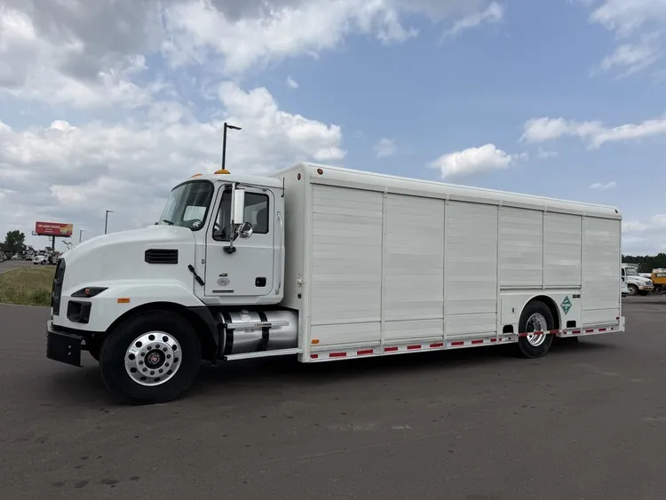 Used 2024 MACK MD BEVERAGE BODY Cab Chassis trucks Minnesota US | Carco Truck & Equipment #1514245