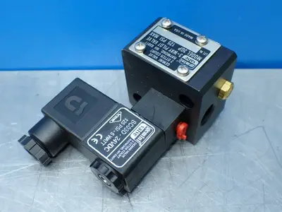 NEW GEMINI VALVE 3GPMR03D24VDCDS