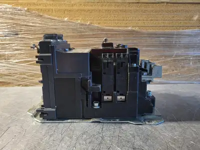 Used ALLEN-BRADLEY 500F-EOD930 Switchgears British Columbia CA | Lenmark #242466