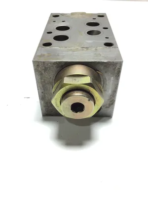 Vickers DGMPC-7-ABK-BAK-20 Hydraulic Flow Control Valve