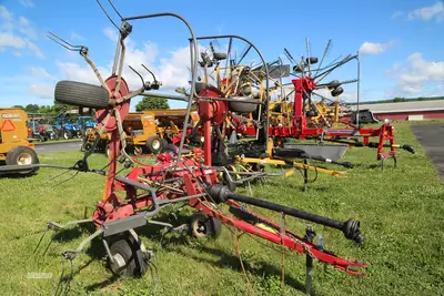 Used MASSEY FERGUSON TD524 Tedders Pennsylvania US | Zimmerman Farm Service #1410214