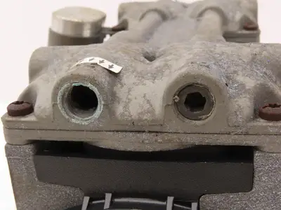 Used THOMAS _UNKNOWN_ Vacuum Pumps Indiana US | Arrow Industrial #1412090