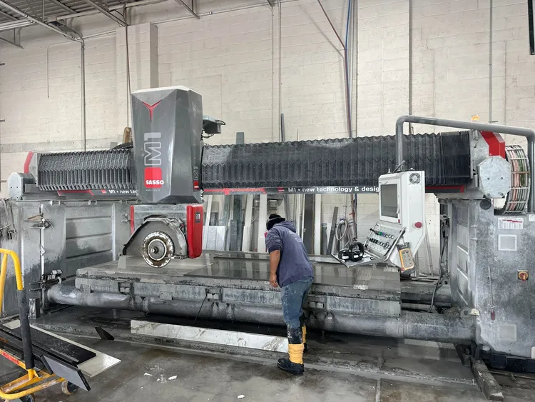 Used 2022 SASSO M1 5 Axis CNC Saw Bridge Saws New Jersey US | STONE EQUIPMENT WAREHOUSE 9 #170326