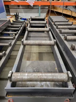 HE&M Vertical Bandsaw V100LM-45 with Infeed/Outfeed Conveyors