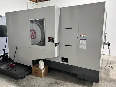 USED 2023 HAAS EC-400