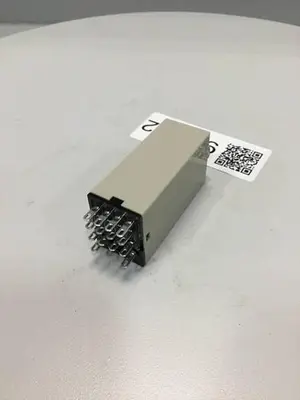 USED OMRON H3Y-4